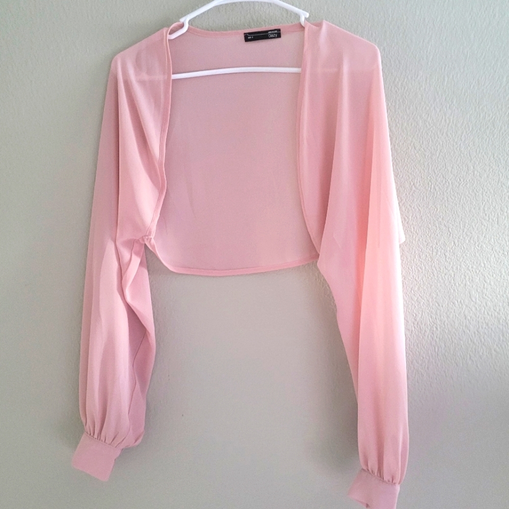 NWOT OPEN PINK CARDIGAN SHAWL CROP SIZE S